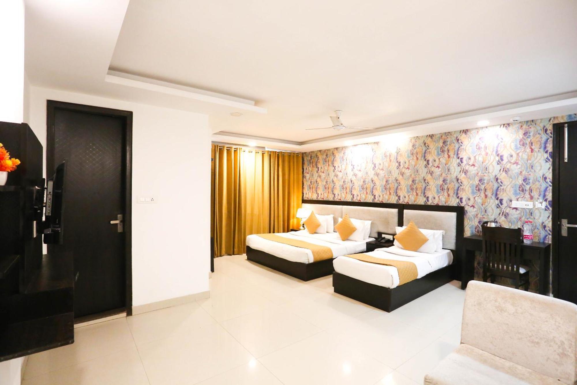 Hotel Aashiyana ניו דלהי מראה חיצוני תמונה
