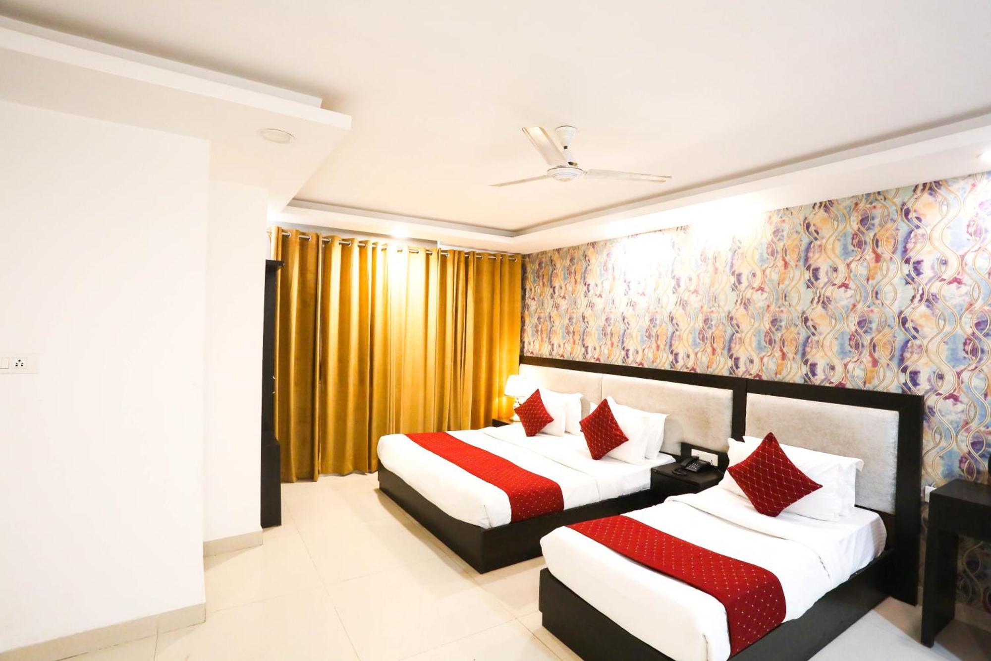 Hotel Aashiyana ניו דלהי מראה חיצוני תמונה