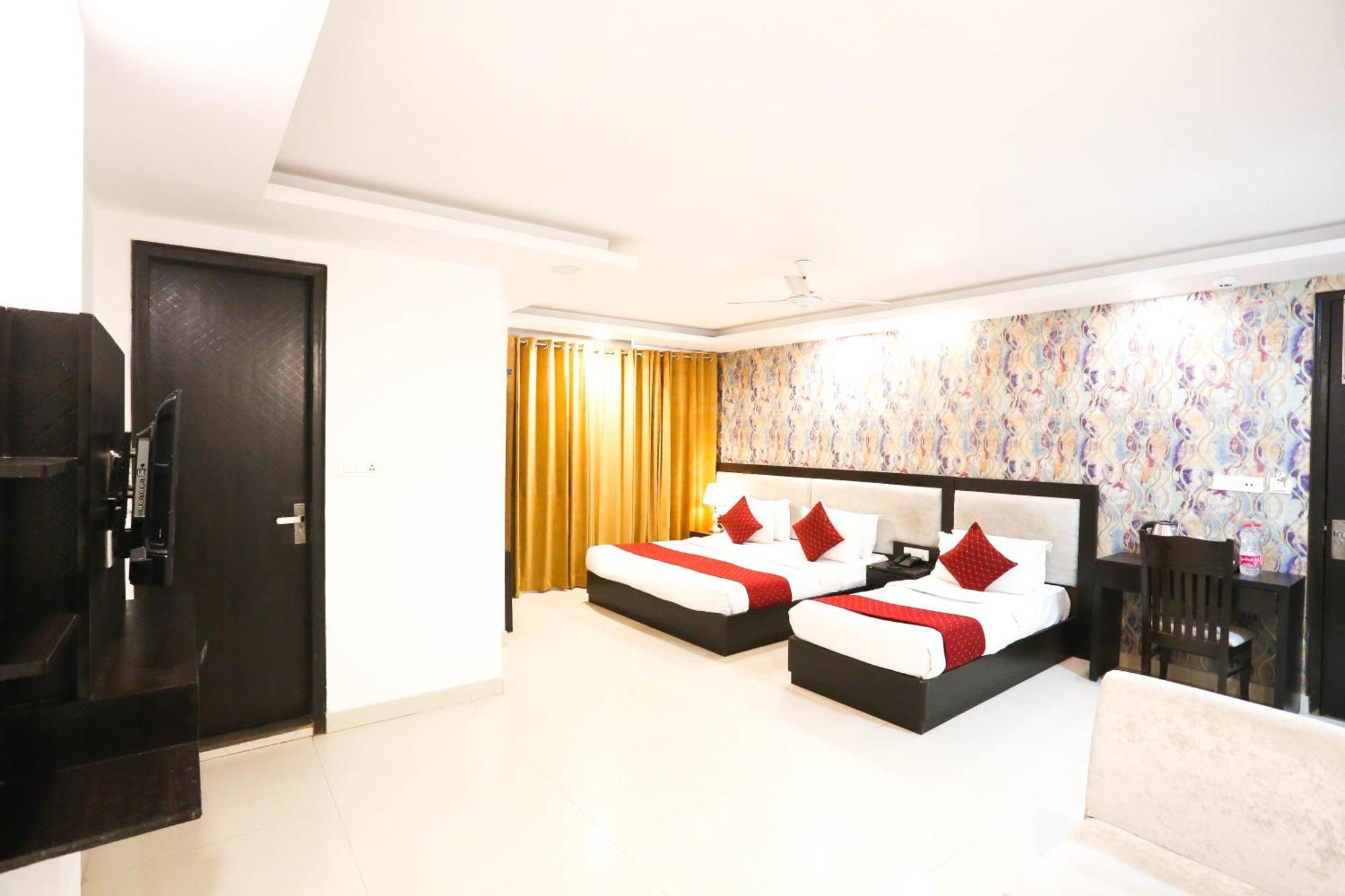 Hotel Aashiyana ניו דלהי מראה חיצוני תמונה