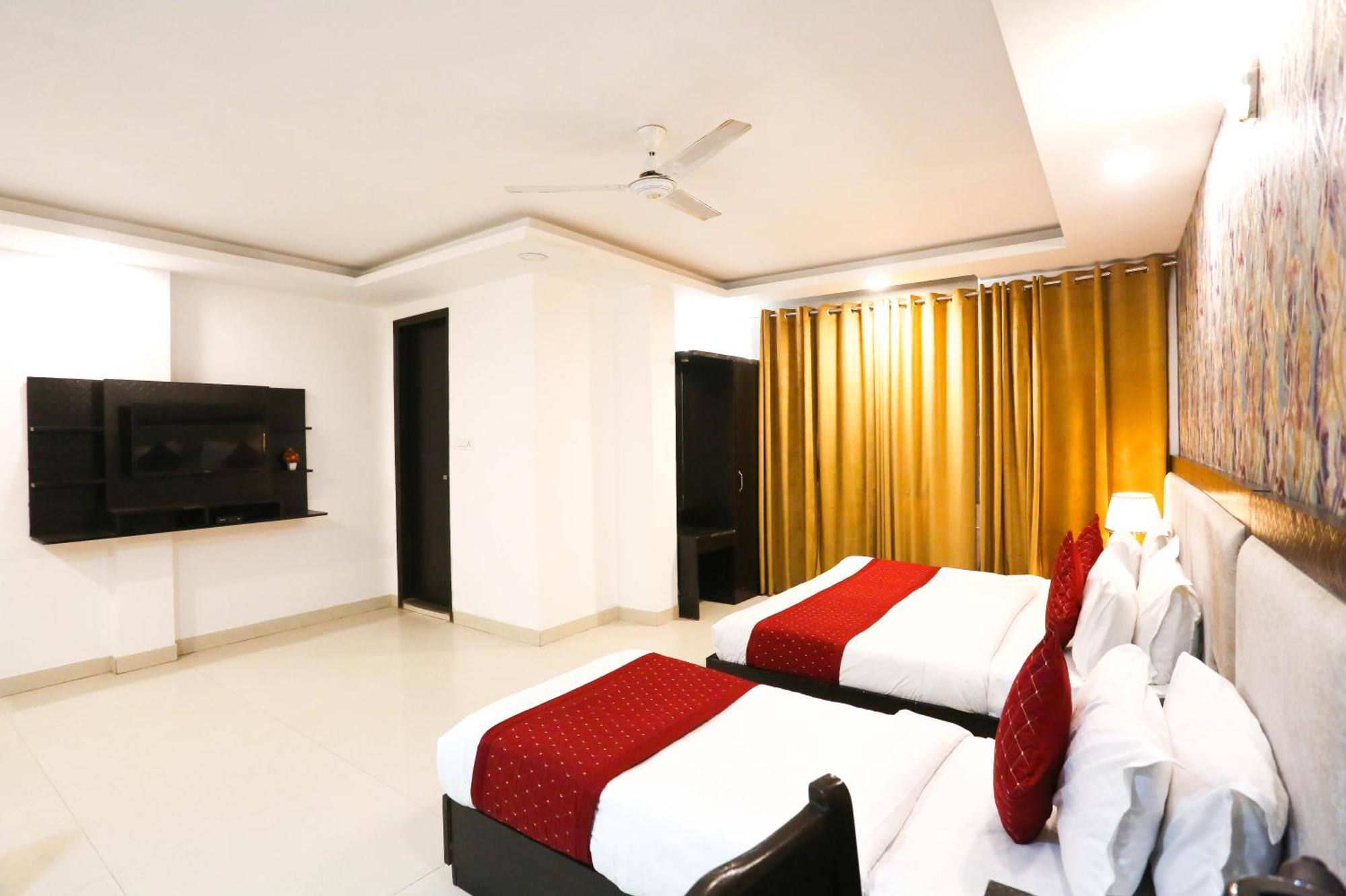 Hotel Aashiyana ניו דלהי מראה חיצוני תמונה