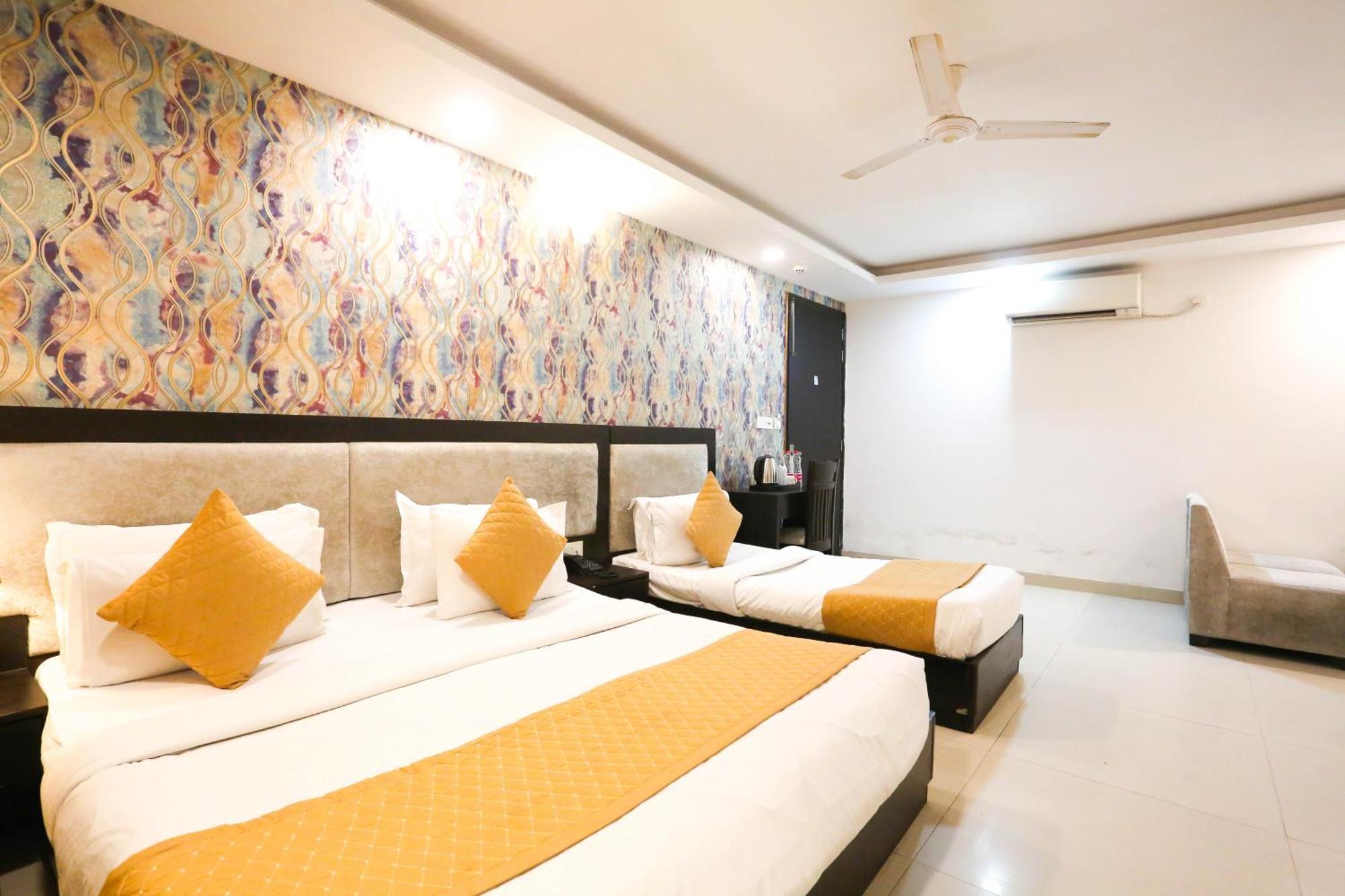 Hotel Aashiyana ניו דלהי מראה חיצוני תמונה