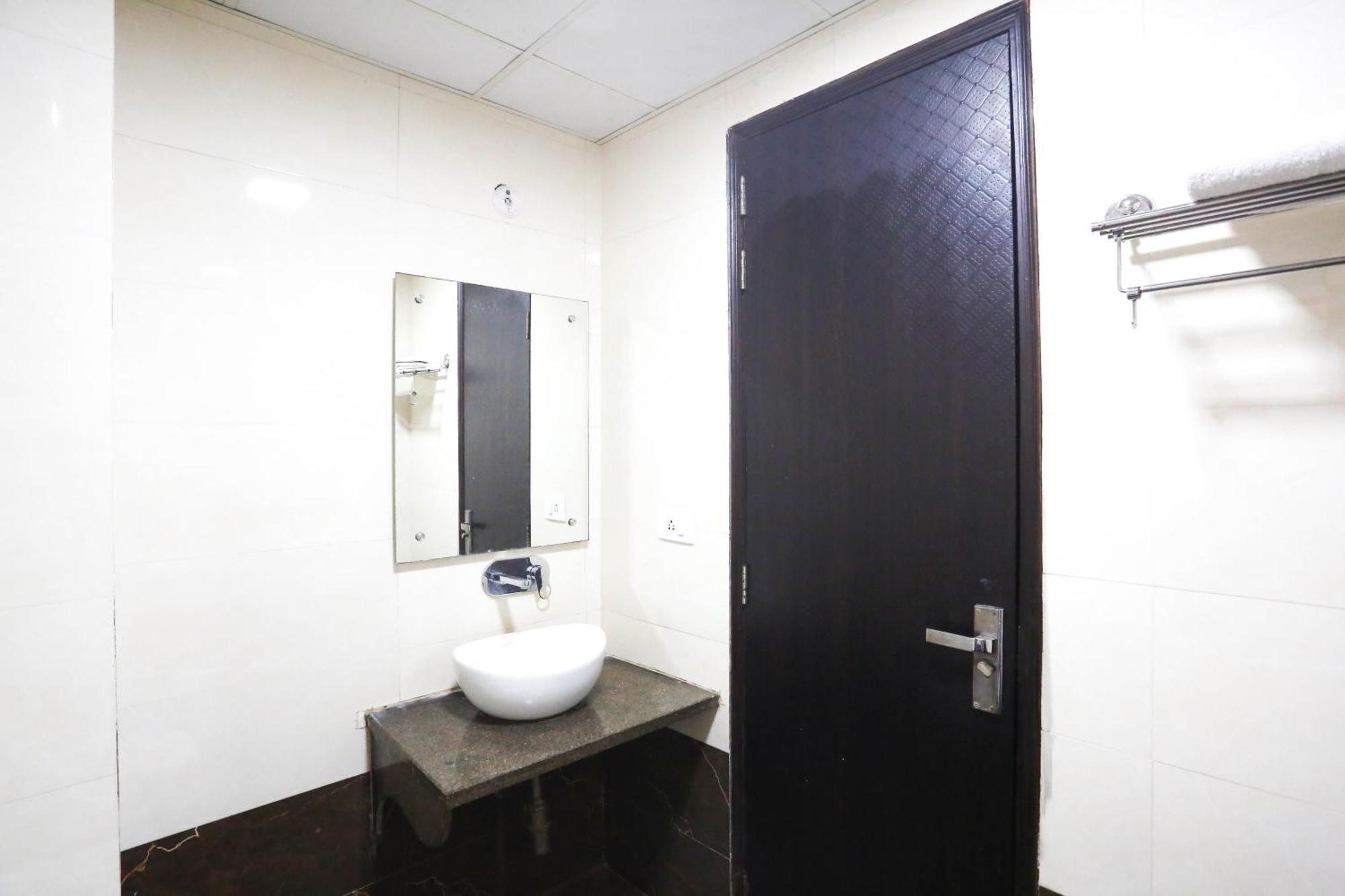 Hotel Aashiyana ניו דלהי מראה חיצוני תמונה