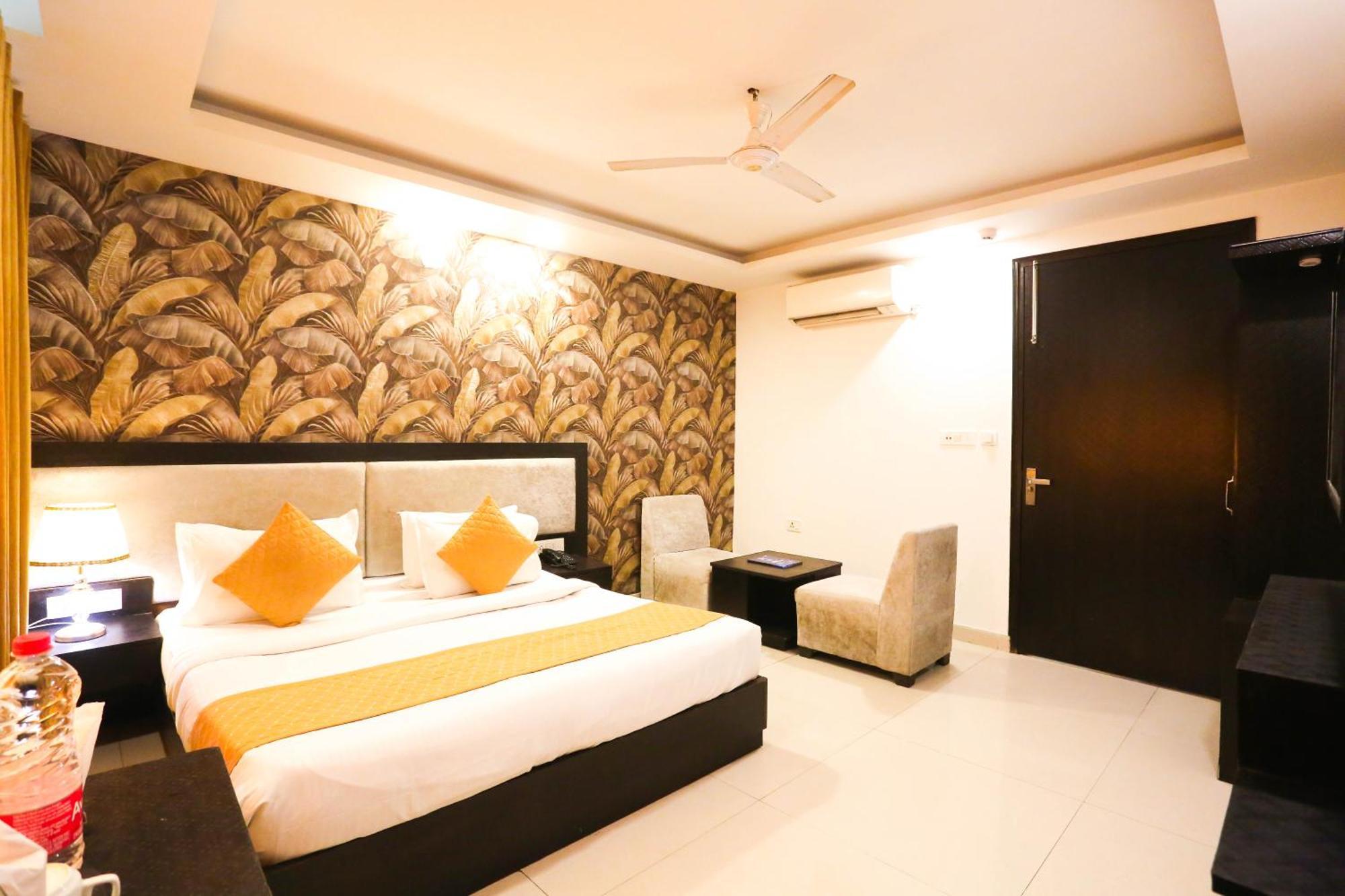 Hotel Aashiyana ניו דלהי מראה חיצוני תמונה